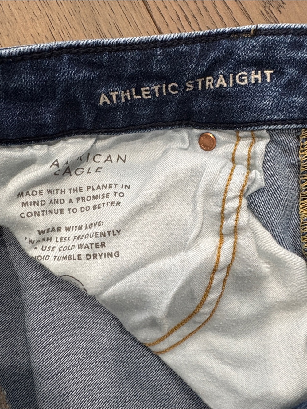 American Eagle Outfitters Men’s Dark Blue Straight-Leg Jeans - Picture 3 of 5